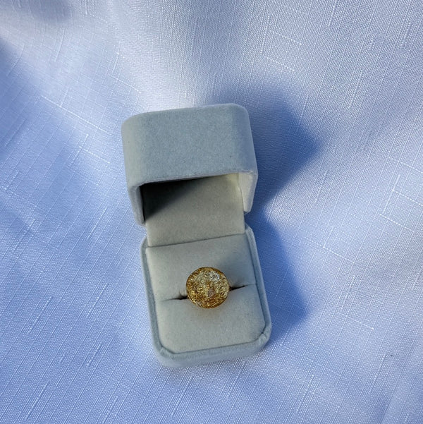 Elegant Round Ring